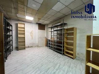 Local comercial en alquiler en Alcalá la Real