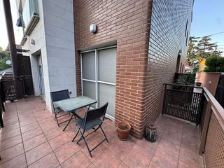 Chalet en venta en Terra Nostra en Montcada i Reixac