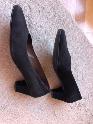 Zapatos de ante negro talla 39