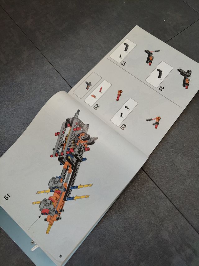 Lego Technic CORVETTE ZR 1