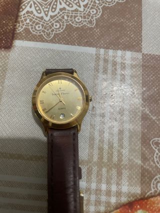 Reloj Julián Chans Dorado y Marrón