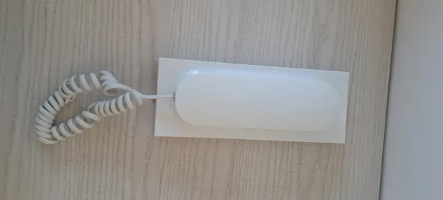 Telefonillo blanco