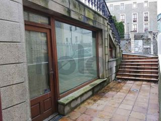 Local comercial en venta en Navia