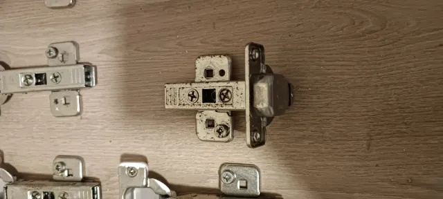 6 Bisagras para Muebles