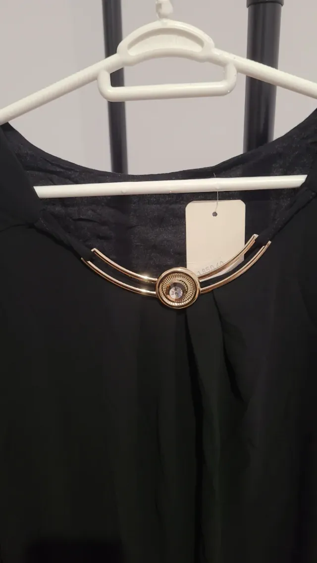 Blusa negra