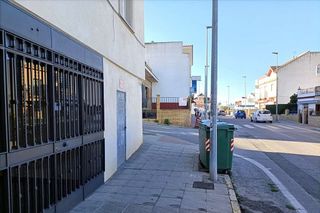 Local comercial en venta en Gines
