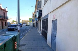 Local comercial en venta en Gines