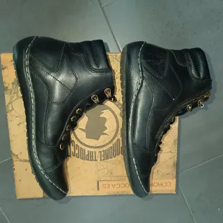 Botín Coronel Tapioca Negro Piel Cremallera