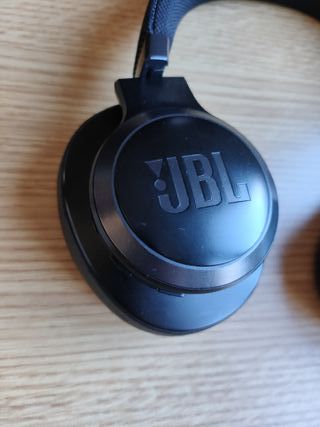 AURICULARES JBL LIVE660NC PRECIO NO NEGOCIABLE