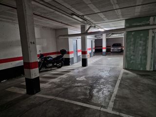 Garaje en venta en Portillejo - Valdegastea en Logroño