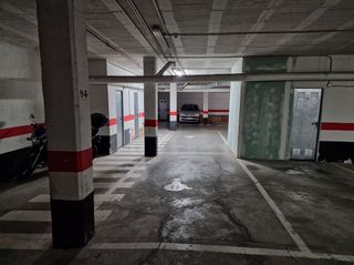 Garaje en venta en Portillejo - Valdegastea en Logroño