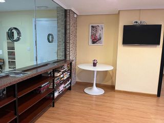 Local comercial en venta en Tres Olivos - La Piedad en Talavera de la Reina