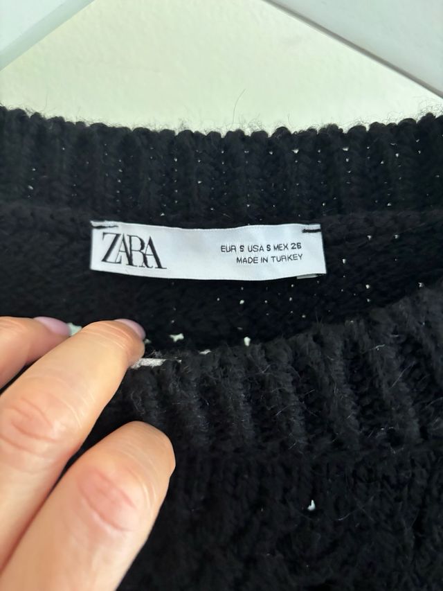 Jersey Zara Negro Textura