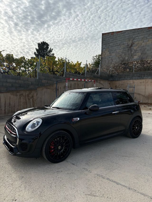MINI John Cooper Works 2015
