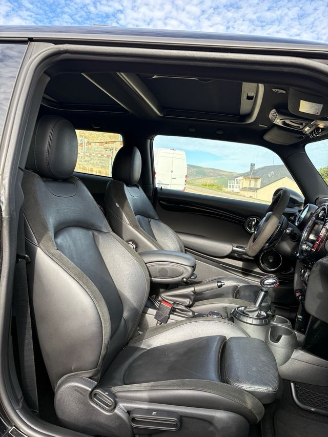 MINI John Cooper Works 2015