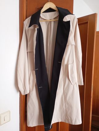 Gabardina Beige y Negra Talla XL