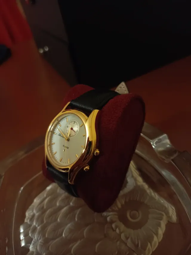 Reloj Thermidor Alarma Dorado