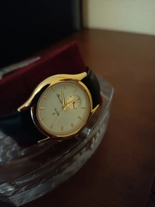 Reloj Thermidor Alarma Dorado