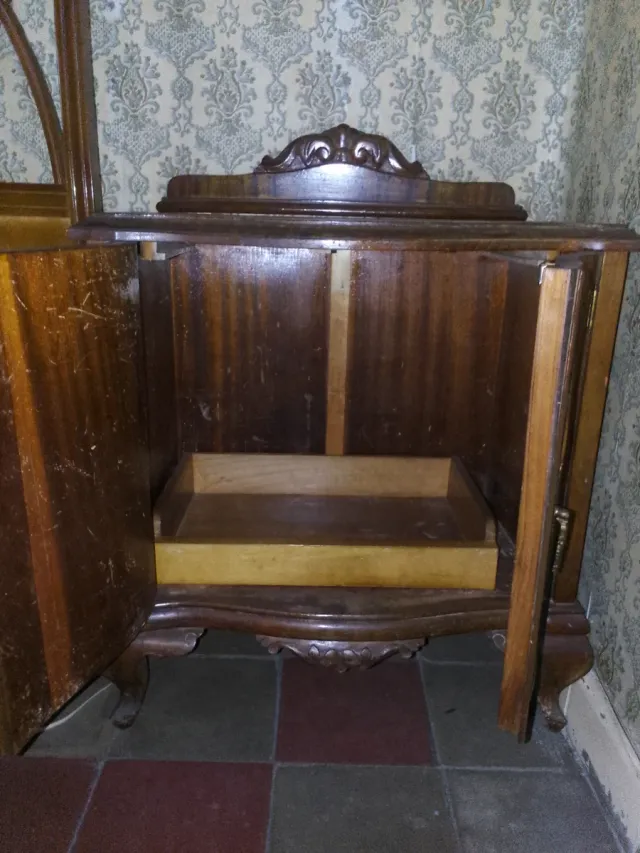 Pareja Mesitas Noche Madera Antiguas