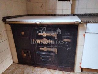 Casa adosada en venta en Pontedeume