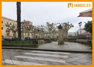 Casa adosada en venta en Celanova