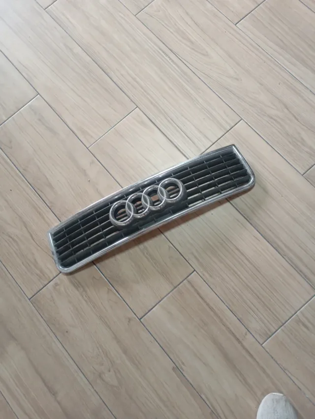 Calandra Audi A4 B6