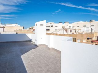 Edificio en venta en Centro en Torrevieja