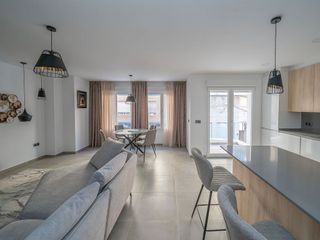 Edificio en venta en Centro en Torrevieja