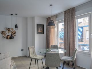 Edificio en venta en Centro en Torrevieja