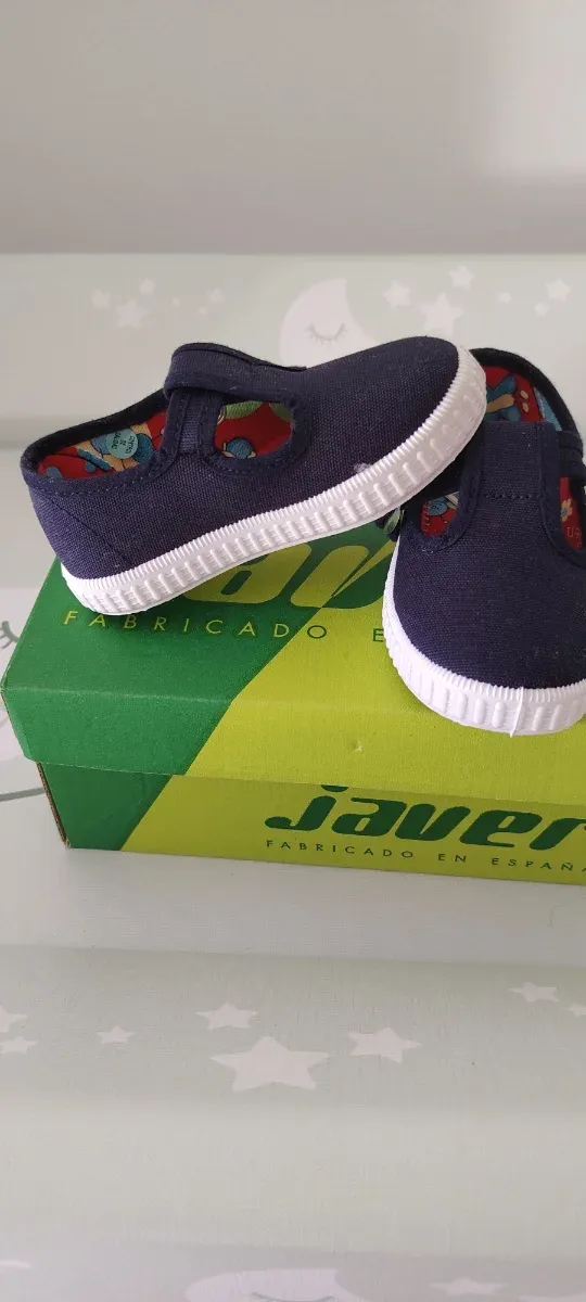 Zapatillas bebé Javer Talla 22 Azul Sin Estrenar