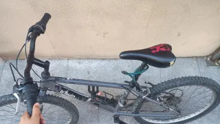 Bicicleta de Montaña B'TWIN