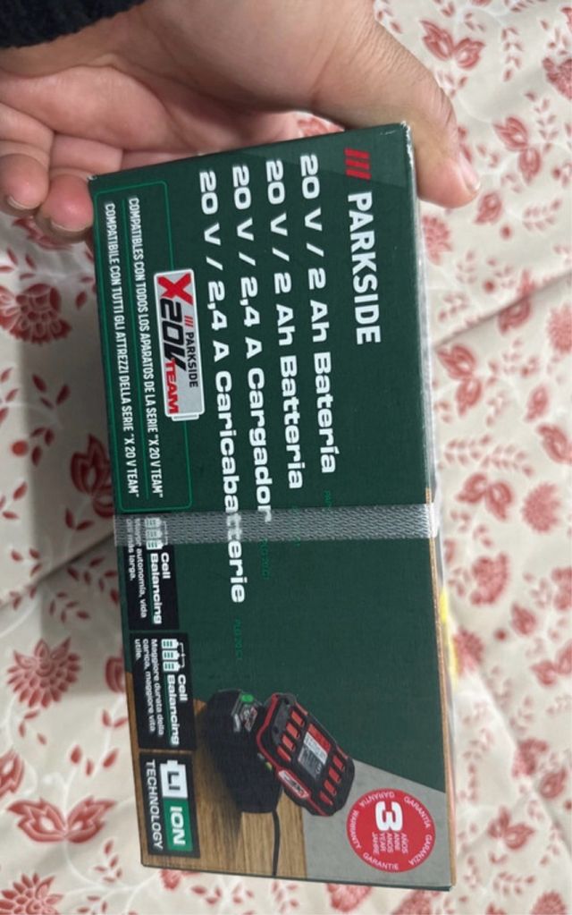 PARKSIDE Batería 20V / 2Ah y Cargador 20V / 2.4A