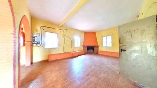 Chalet en venta en Sanlúcar la Mayor