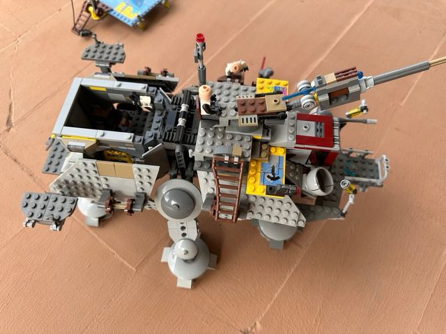 LEGO Star Wars Captain Rex's AT-TE 75157