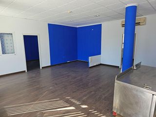 Local comercial en alquiler en Marchena