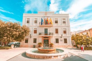 Local comercial en venta en Benetússer