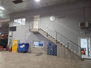 Local comercial en venta en Santa Cruz - Industria - Polígono Campollano en Albacete