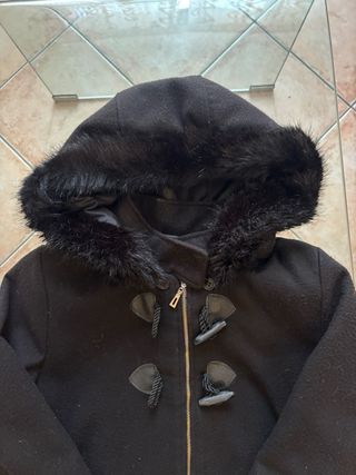 Cappotto donna con cappuccio nero