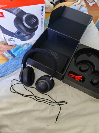 JBL Live 660NC Cuffie Bluetooth