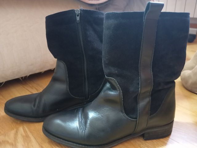 Botas de Piel Negras Talla 39