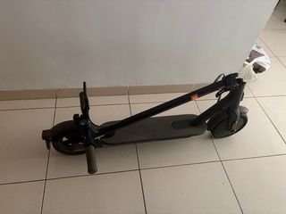 Patinete Eléctrico Xiaomi Essential