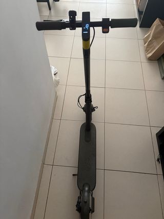 Patinete Eléctrico Xiaomi Essential
