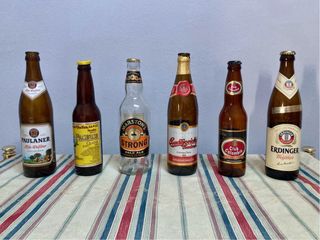 Collezione Bottiglie di Birra Varie