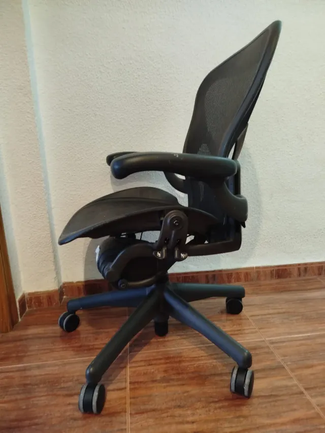 Silla Oficina Herman Miller Negra,modelo A