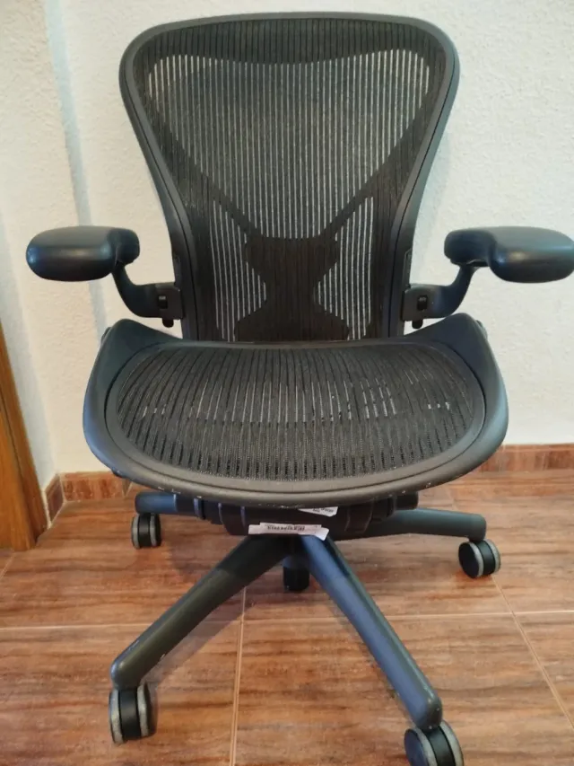 Silla Oficina Herman Miller Negra,modelo A