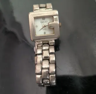 Reloj Gucci Plata