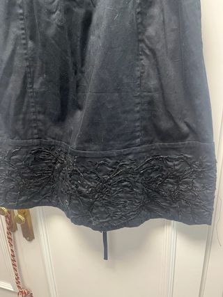 Vestido negro marca “flamenco”