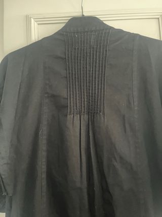 Vestido negro marca “flamenco”