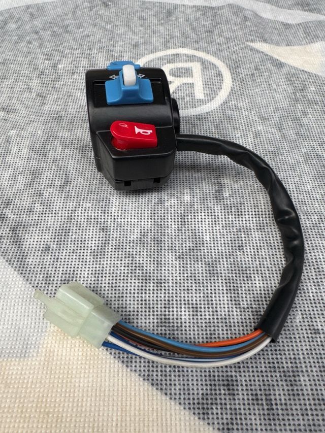 Interruptor Manillar Scooter GY6 4T