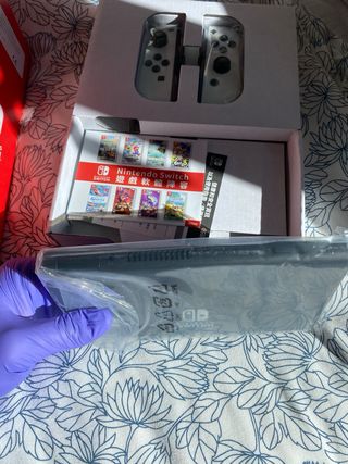 Nintendo Switch OLED 64GB NUEVA precintada